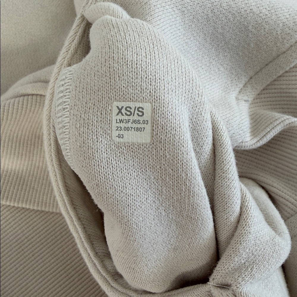 Lululemon Scuba Oversized Funnel-Neck Half Zip - Picture 6 of 6